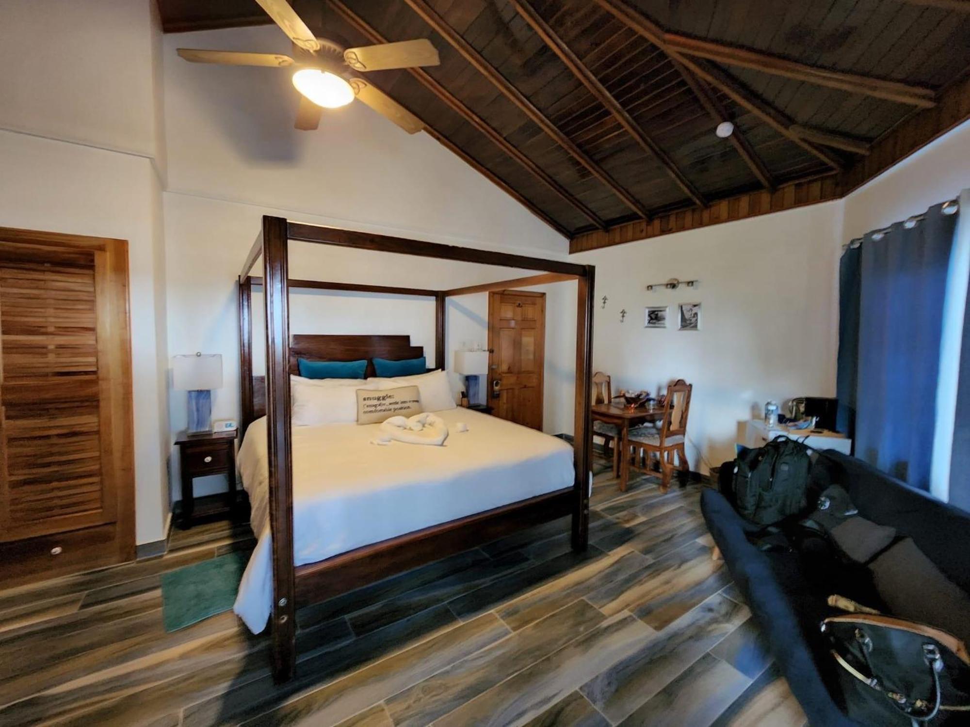 Blue Skies Beach Resort Negril Eksteriør bilde